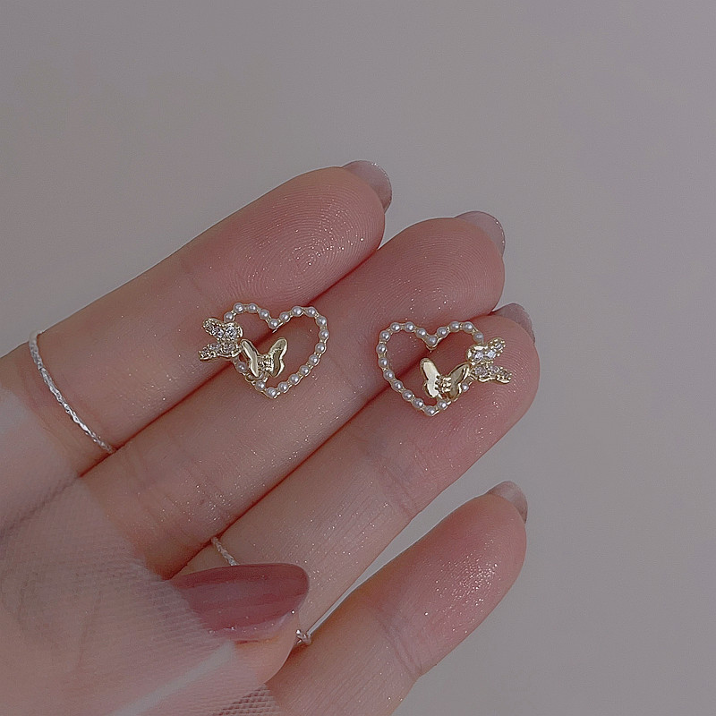小Z优品仿珍珠甜美爱心蝴蝶耳钉