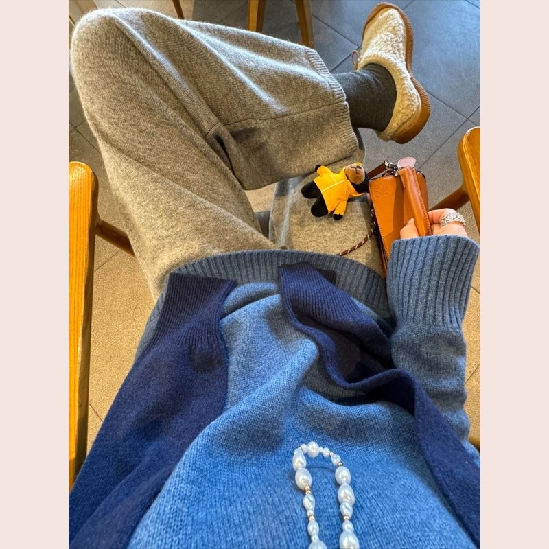 松弛感蓝色圆领针织衫直筒针织裤套装2025新款巨好看的秋装一整套,女装/女士精品,大码套装,淘宝优惠券,粉丝福利购,淘宝优惠卷