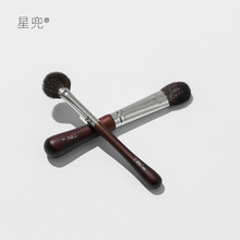 星兜便携高光刷珠光小扇形哑光拇指刷细光锋羊毛化妆刷T53 T58