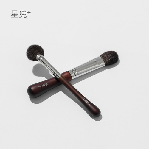 星兜便携高光刷扇形拇指