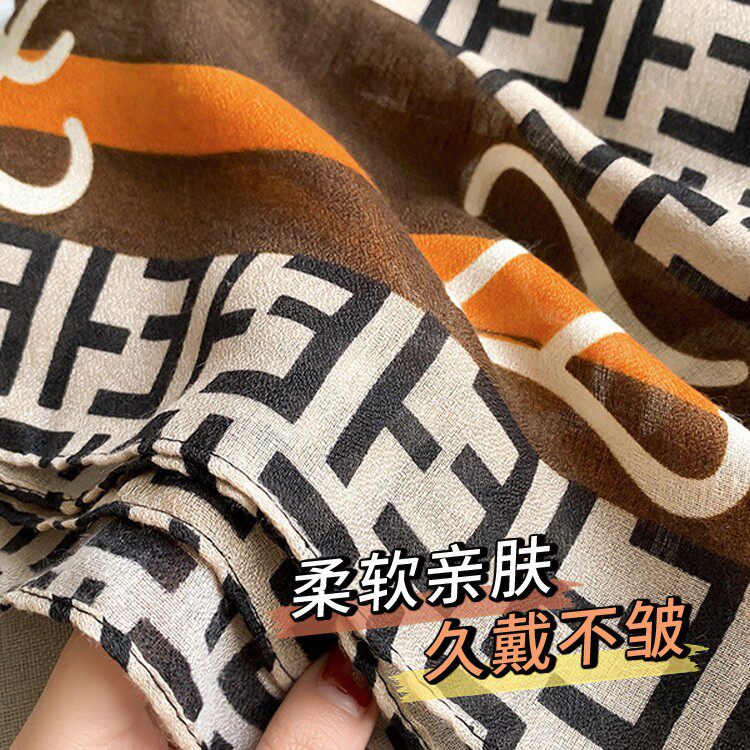 棉麻丝巾春秋款洋气时尚披肩围脖2021新款百搭妈妈印花围巾冬季女