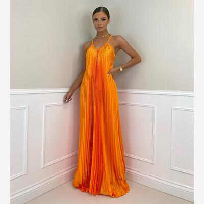 简洁气质褶皱长款挂脖连