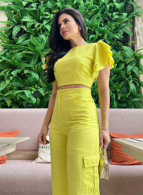 公主袖上衣工装裤休闲套装 Princess Sleeve Top Overalls Set