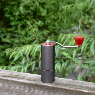 Chestnut C coffee grinder Aluminum Manual Coffee grinder Sta