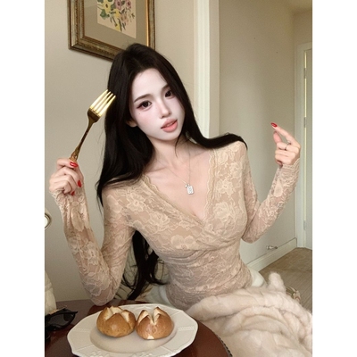 纯欲风交叉v领长袖T恤女秋季蕾丝衫修身收腰内搭辣妹紧身打底上衣