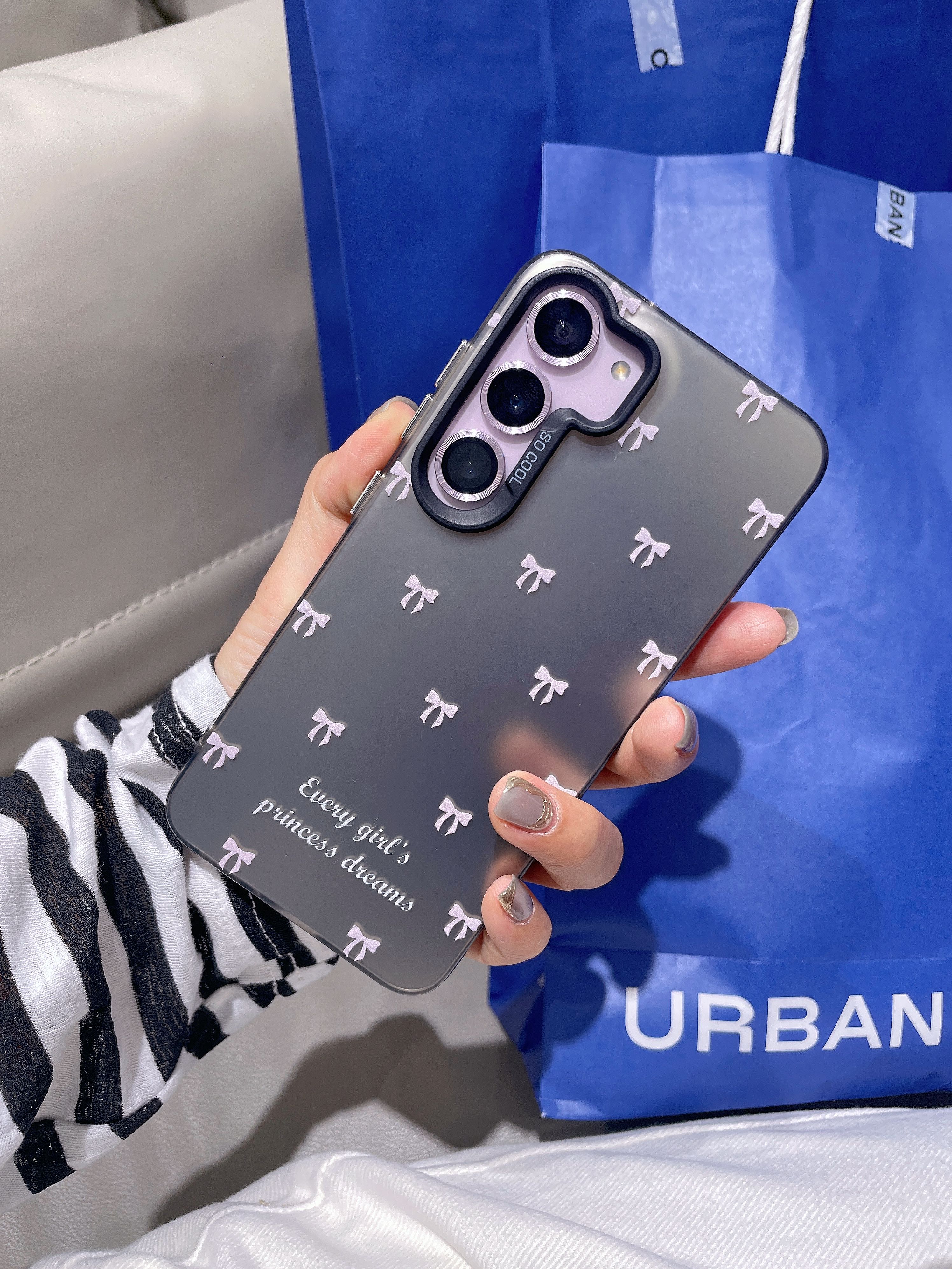 半只梨华为三星韩系蝴蝶高级感镭射S24U小众风保护套防摔透明超薄S23手机壳mate60