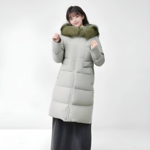 绿色羽绒服深冬独特超好看外套2025巨好看羽绒服女款中长款