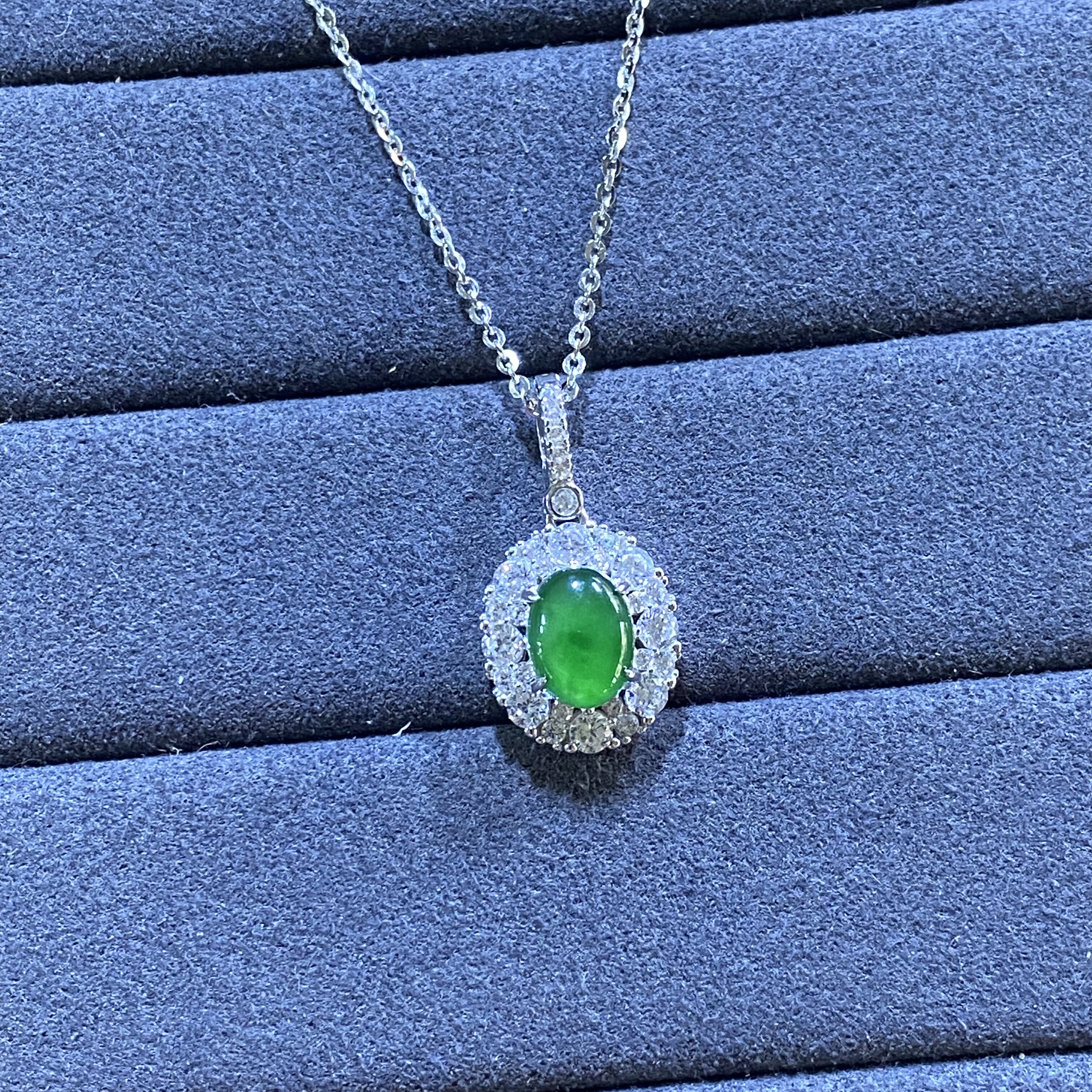 新款A货冰种翡翠吊坠情人节生日礼物S925银镶嵌电镀18K金防过敏