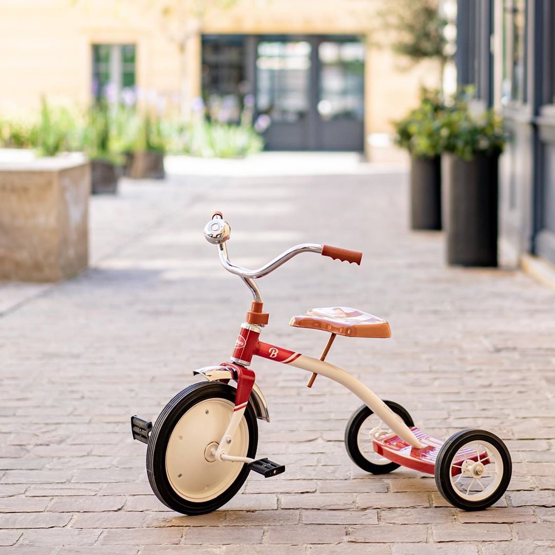 新款现货 法国baghera trike復古紅兒童三轮自行車 安全帽套裝