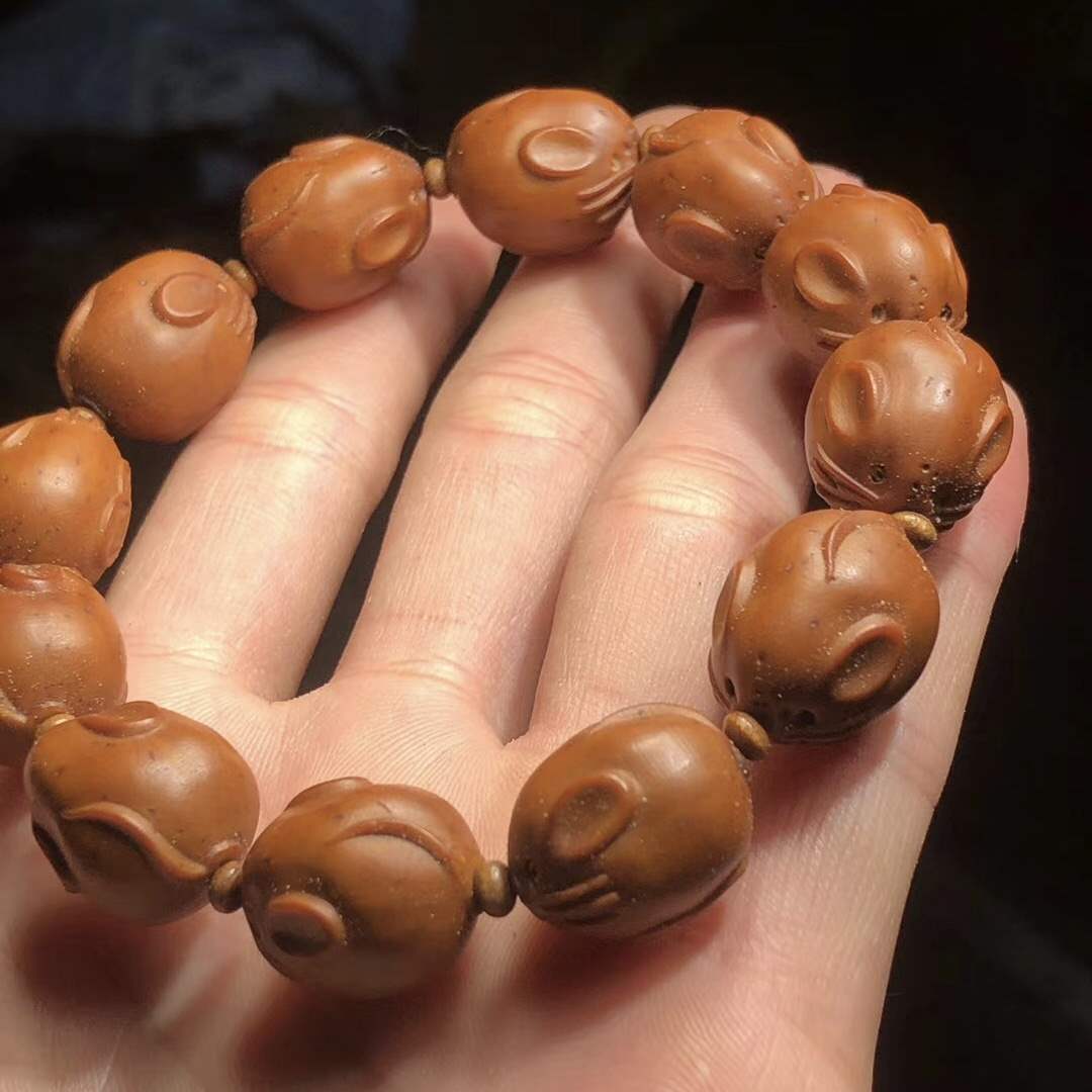 钱正圆菩提雕刻紫金鼠菩提子鼠手串招财鼠三眼男女文玩单圈手链