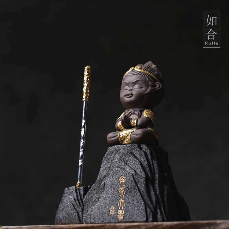 如合 齐天大圣五指山底座猴子茶宠家居摆件摆设陶瓷小号孙悟空