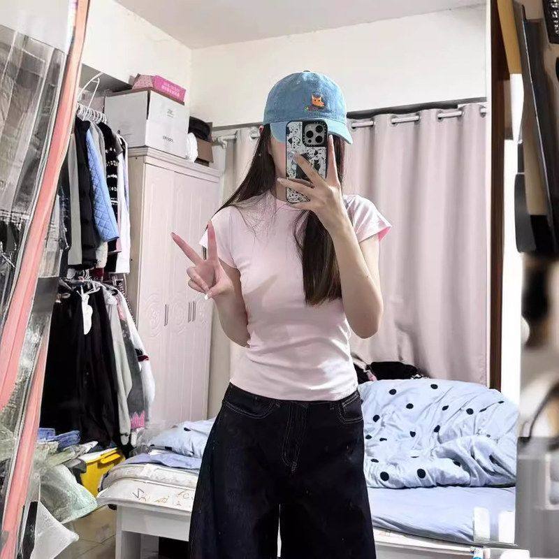 上衣宅女发财粉色打底显瘦桖女纯欲短袖同款正肩收腰紧身T辣妹,女装/女士精品,T恤,淘宝优惠券,粉丝福利购,淘宝优惠卷