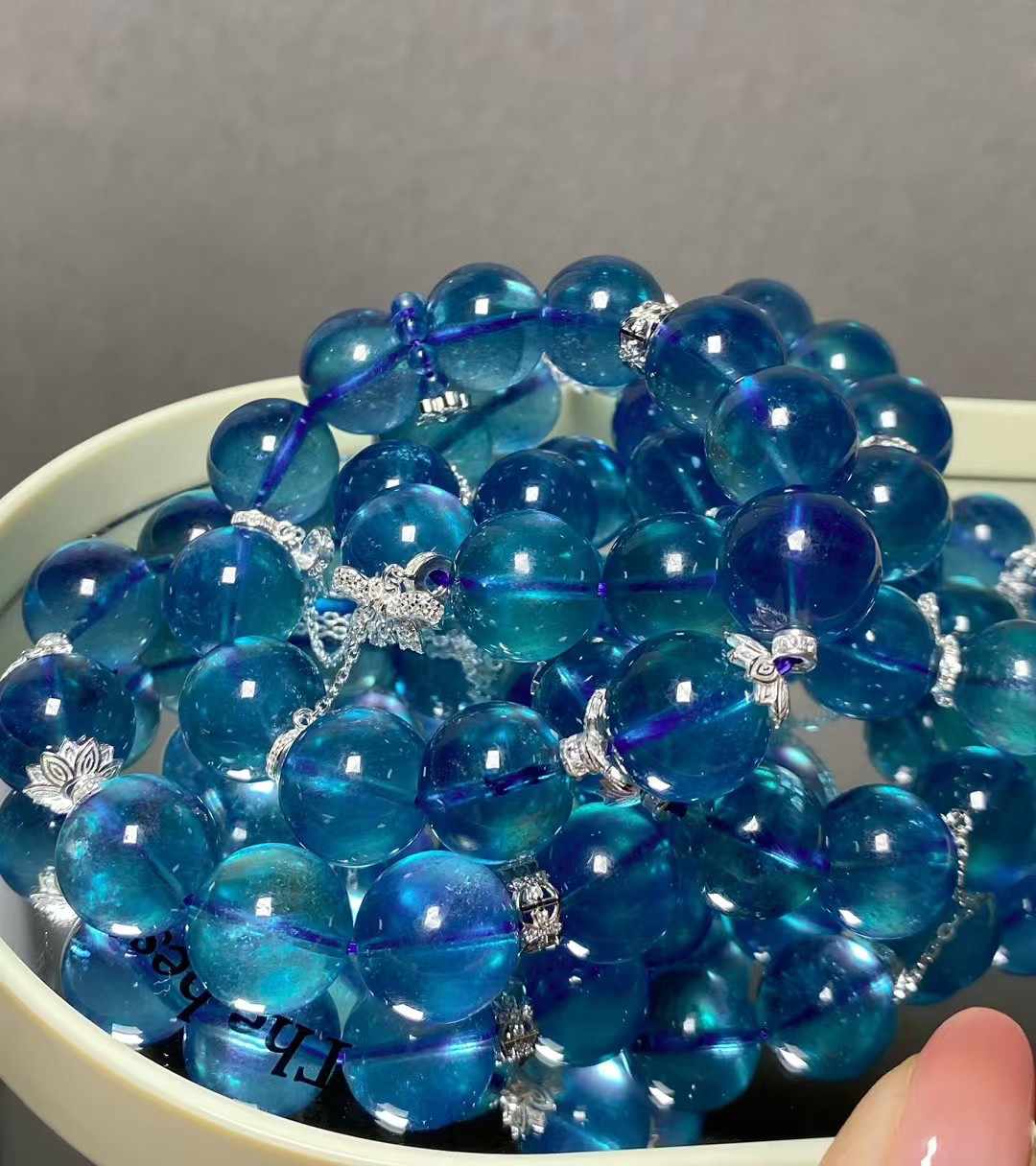 天然水晶海蓝宝魔鬼蓝手链女款单圈海蓝宝手串送女友闺蜜生日礼物