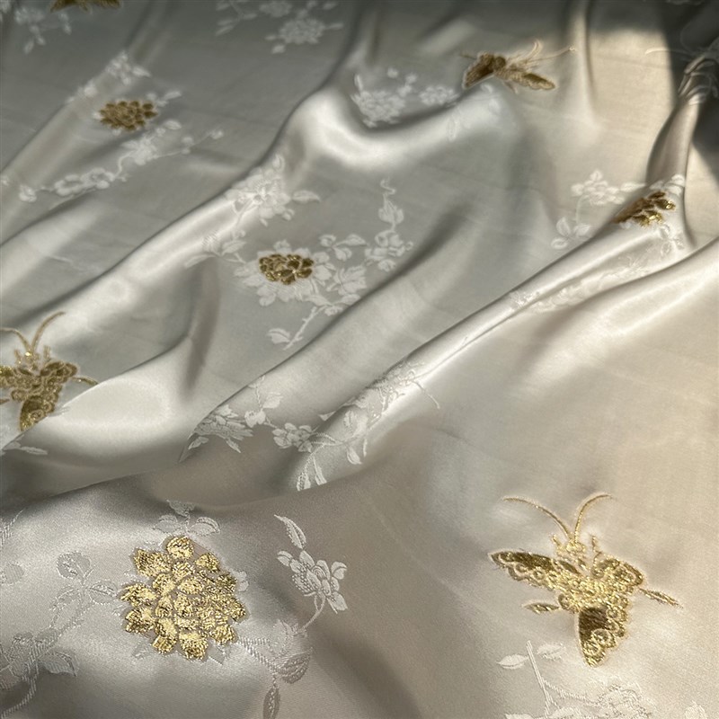 重缎织金蝴蝶人丝提花面料 国风剪花连衣裙新中式套装汉服衬衫布