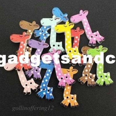 20pcs Lovely Wholesale 2 Holes pattern cartoons Wooden Giraf