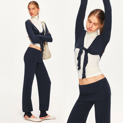 KVKV 羊毛肤感藏蓝白拼色小高领挖肩运动瑜伽背心绑带长袖两件套