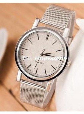 Shock Resistant Casual Style Timepiece Quartz Gold stainless