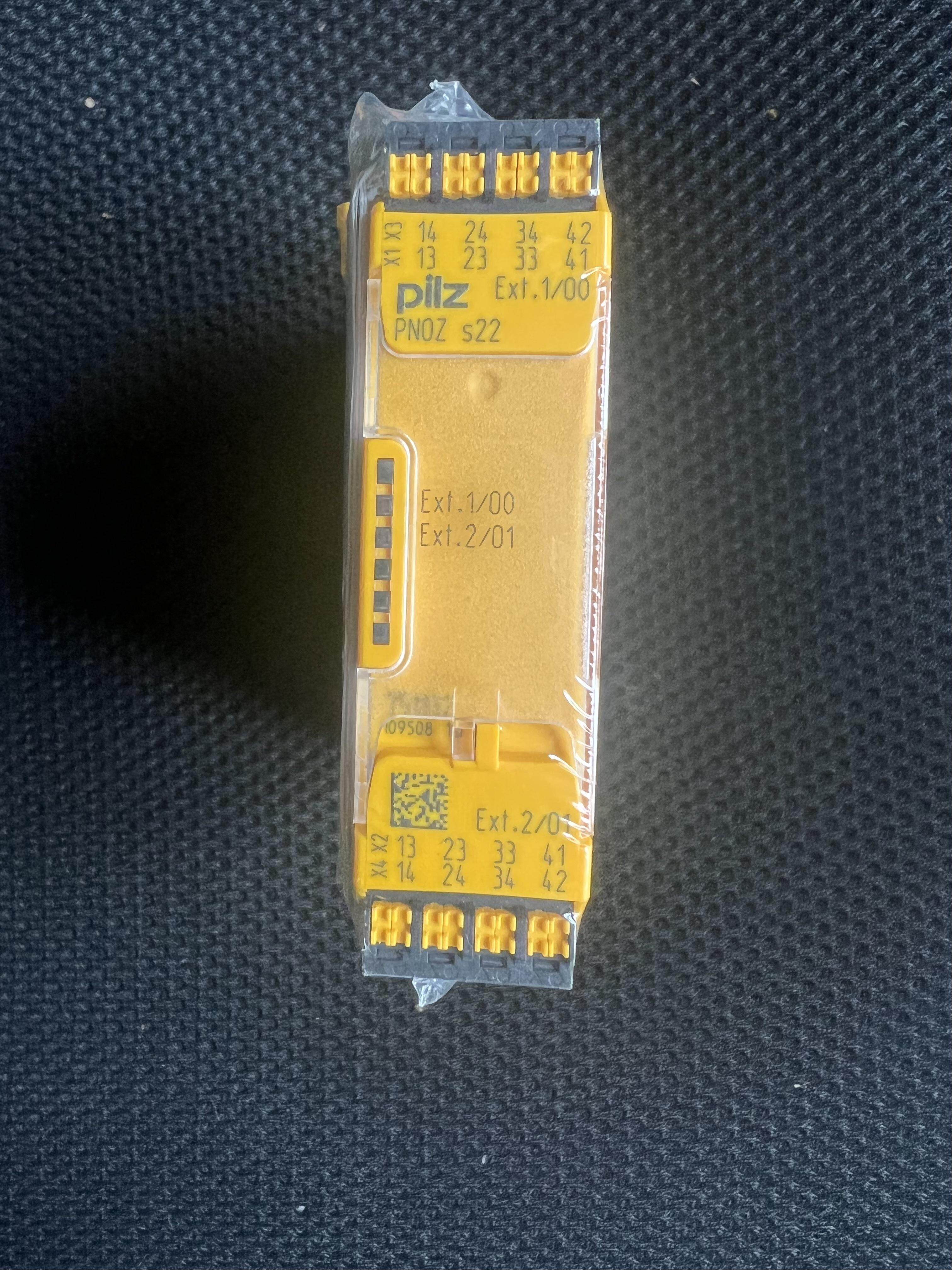 pilz皮尔兹pnoz s22 c 24vdc继电器751132/750132