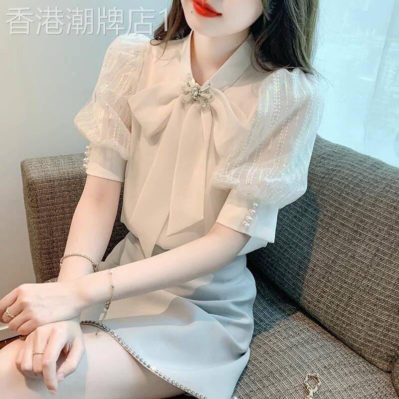 短袖雪纺衬衫女2026新款薄款夏季宽松V领设计感小众蝴蝶结上衣女