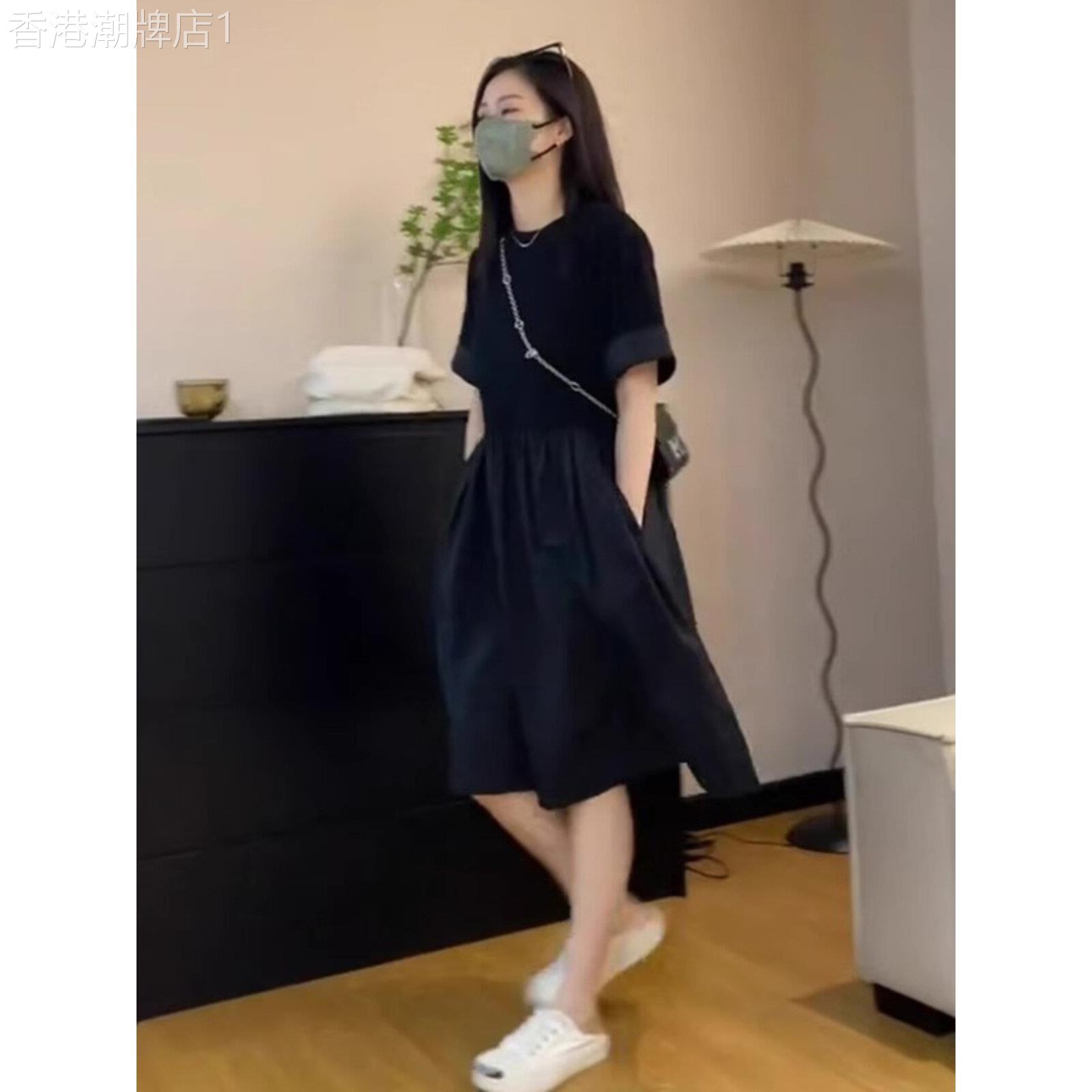 欧洲站夏季女装2026新款法式高级感港味洋气减龄小个子显瘦连衣裙