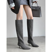 小众设计气质灰色长筒靴女2026秋冬新款 复古风尖头细跟慵懒直筒靴
