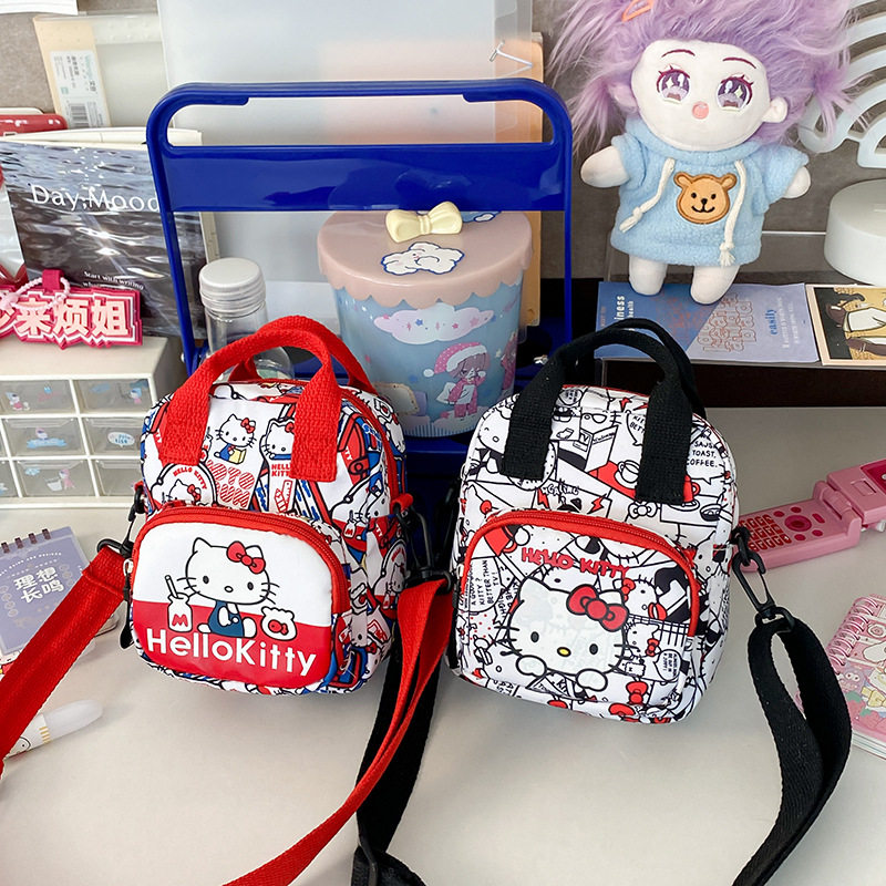 轻便斜挎包胸包休闲手提小包旅行逛街挎包女Hellokitty女生单肩包