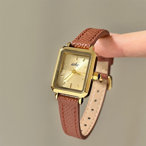 IEKE中古风方形手表女