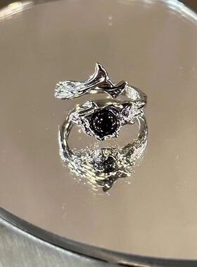 设计暗黑风戒指复古风尾戒情侣