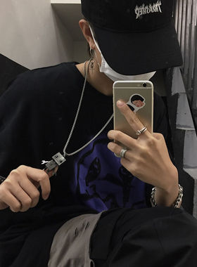 欧美嘻哈可动方头机器人项链