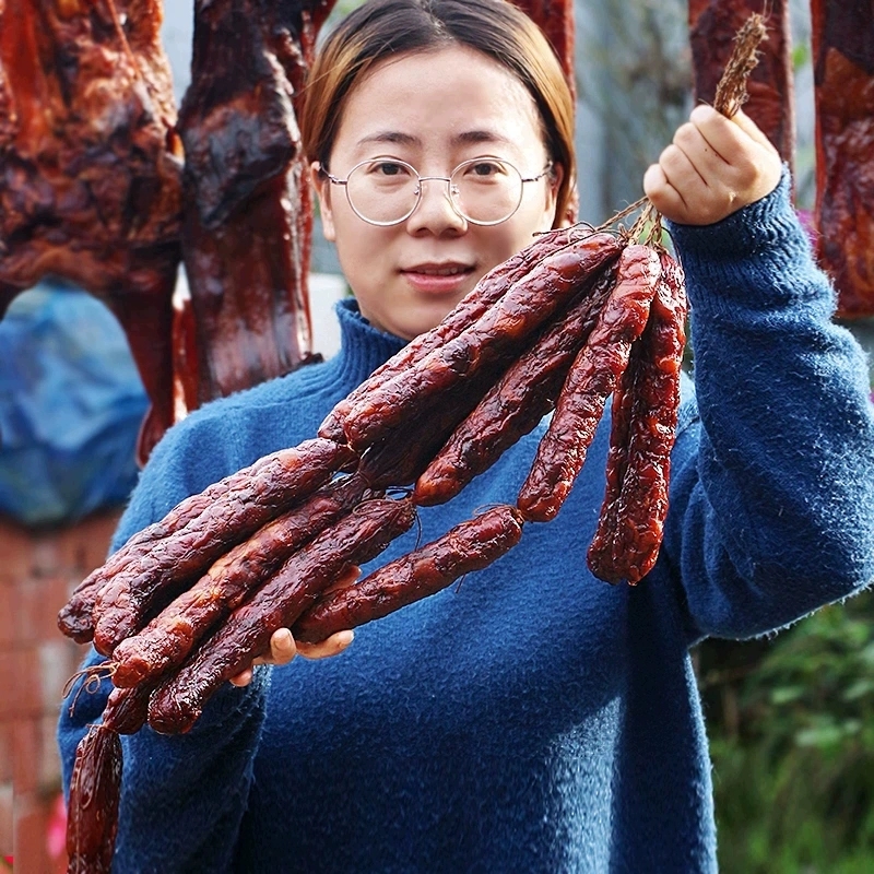 瘦肉腊肠四川烟熏麻辣香肠川味农家自制特产腊肉正宗土猪肉辣肠