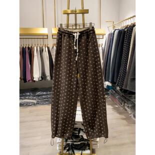 【晓艾档口实拍】时尚白抽绳碎花加绒裤女冬季新款覆古潮流阔腿裤