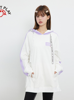 INNAT PLAY2025秋冬新品拼接女休闲宽松连帽套头卫衣女PL31HO032A