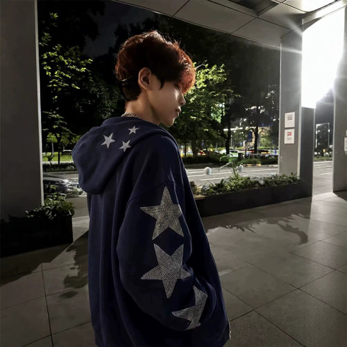 美式街头星星烫钻藏青色连帽外套