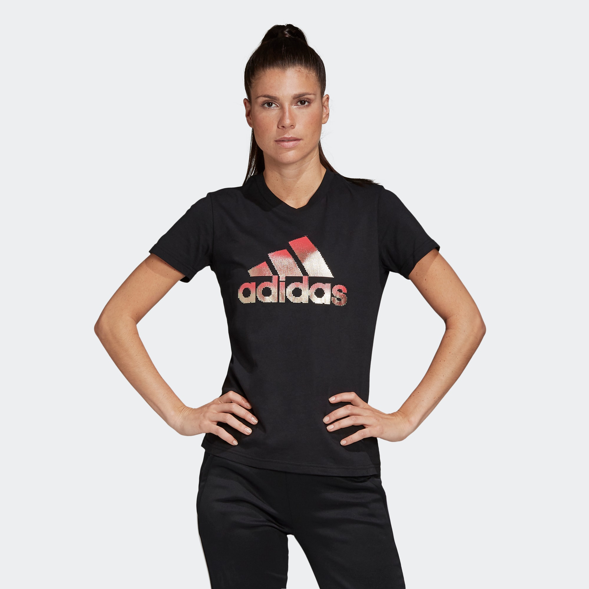 Adidas/阿迪达斯 女子BADGE OF SPORT TEE 运动短袖T恤 FJ5010