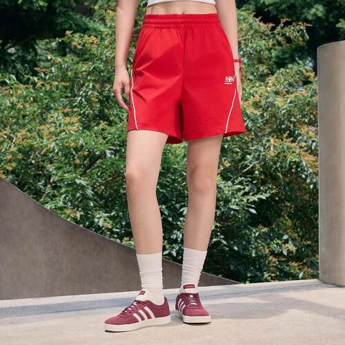 Adidas/阿迪达斯 女子 VERBIAGE 拒水防泼运动休闲短裤 JP4660