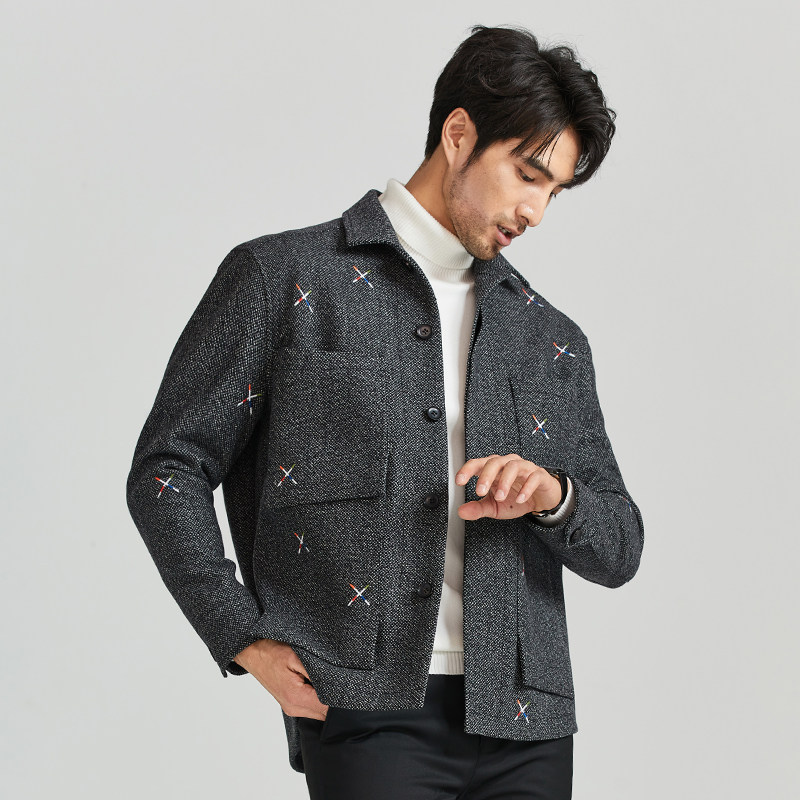 新款毛呢大衣男士时尚休闲翻领短款羊毛大衣刺绣大码中年潮牌男装