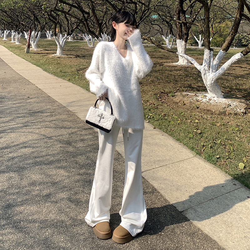 RNBN秋冬白色微喇休闲瑜伽卫裤
