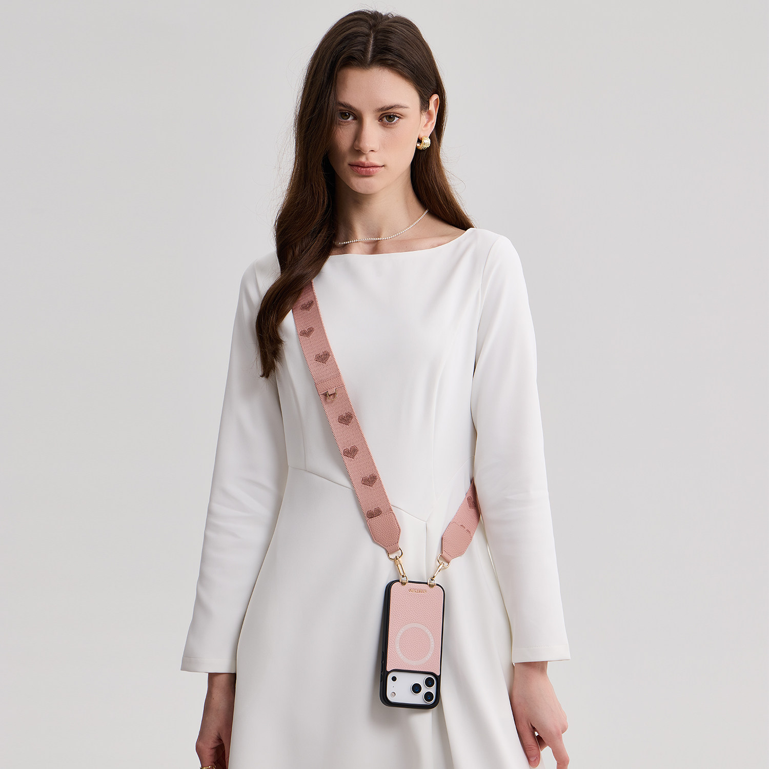 CUSTYPE官方适用苹果16promax手机壳iphone17皮质磁吸外壳15pro/17e防摔保护套14plus带挂绳斜挎可背13高级女