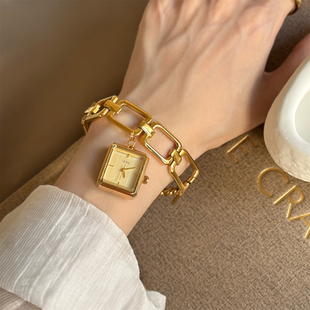 IEKE吊坠手链手表女小香风个性 高级感配饰品 镂空小众设计轻奢时尚