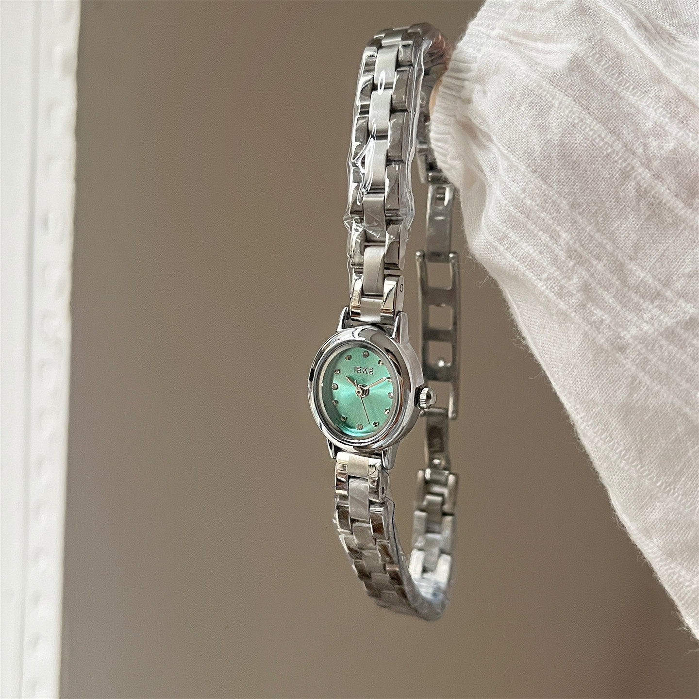 IEKE迷你小表盘精致手链手表女