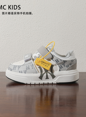 儿童鞋子复古加绒板鞋女童二棉鞋保暖男童面包鞋防滑小童运动鞋潮