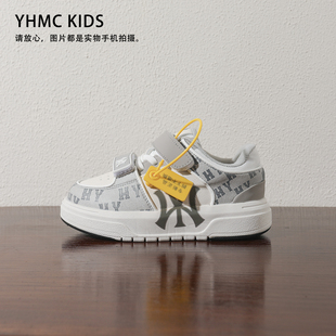 儿童鞋子复古加绒板鞋女童二棉鞋保暖男童面包鞋防滑小童运动鞋潮