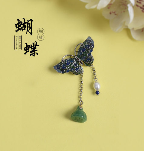 中国民族复古风珐琅蝴蝶胸针胸花
