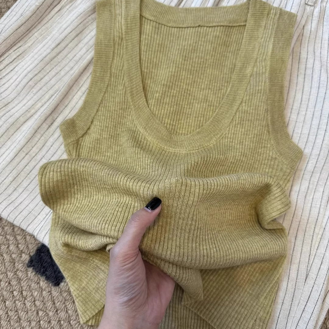 超有设计感！宽肩带针织吊带背心女夏季薄款冰丝遮副乳背心