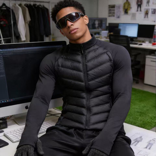 USERWHO幼虎 冬季新款保暖立领拼接防风羽绒服舒适户外