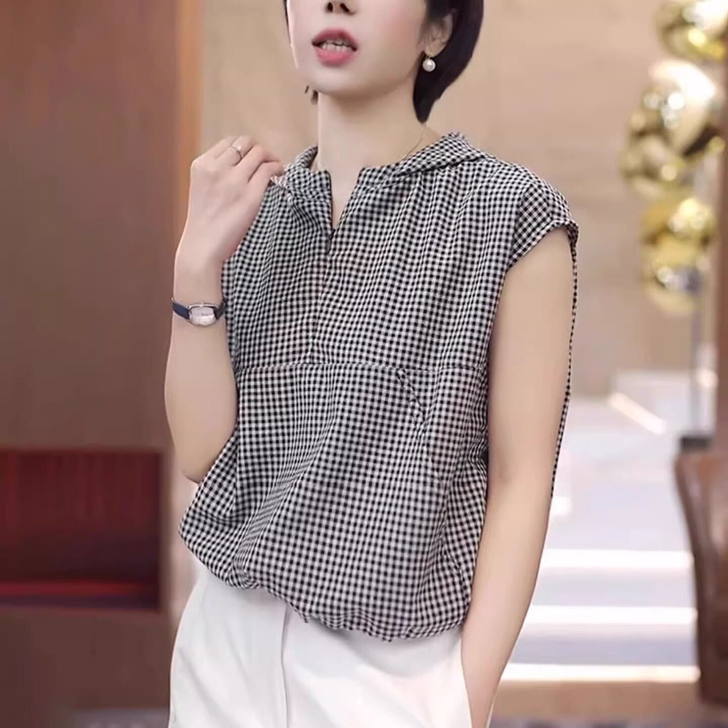 背心女外穿夏欧货高端韩版连帽套头无袖小衫2026撞色格子坎0407r