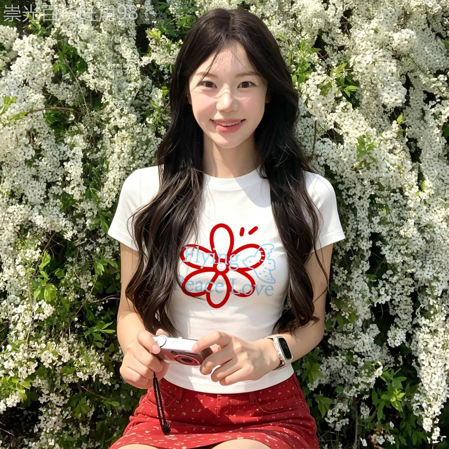韩系正肩短袖t恤女夏季2026新款红花朵修身显瘦收腰短款上衣小众