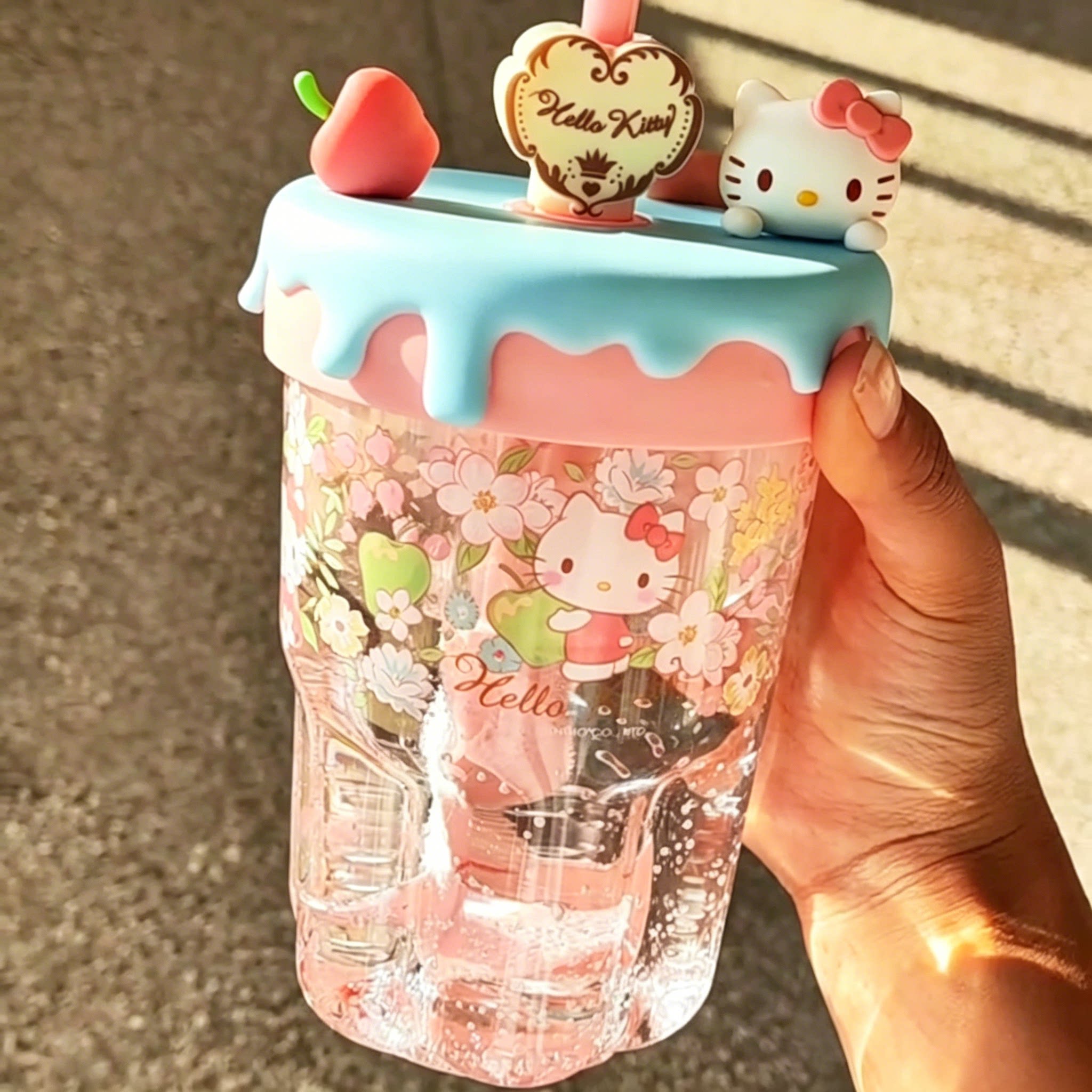 抖音热门同款苹果奶油搅拌杯高颜值便携牛奶杯咖啡杯果汁杯吸管杯