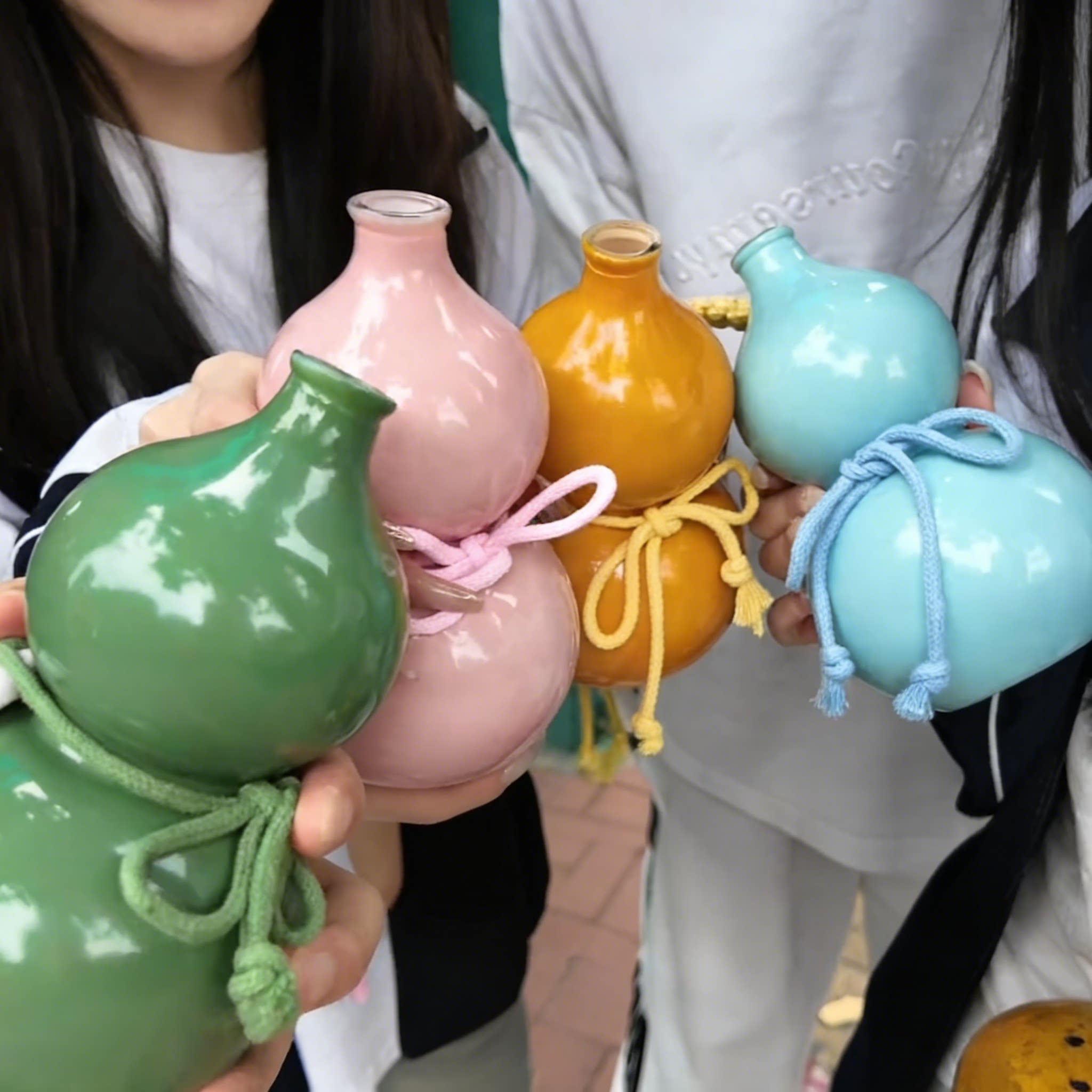 高颜值500ml彩色葫芦玻璃饮料瓶