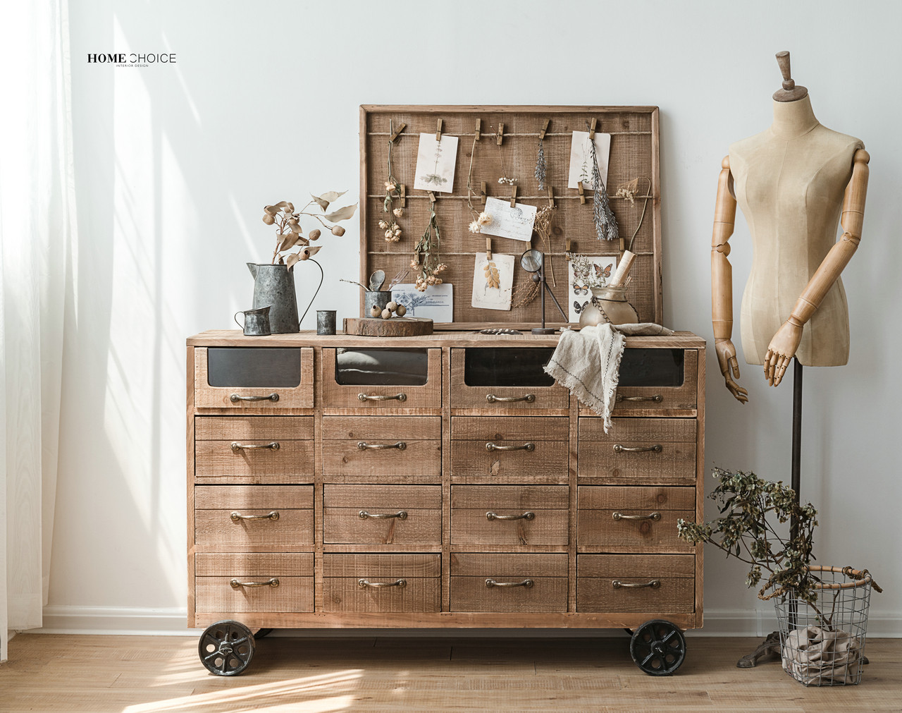 润家家居北欧民宿照片装饰板木质照片板实木板夹展示木板麻绳挂板